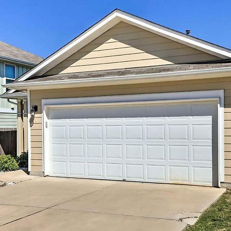 Buda Home With Smart Tv About 19 Mi To Downtown Austin المظهر الخارجي الصورة