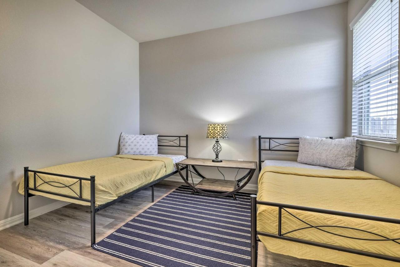 Buda Home With Smart Tv About 19 Mi To Downtown Austin المظهر الخارجي الصورة