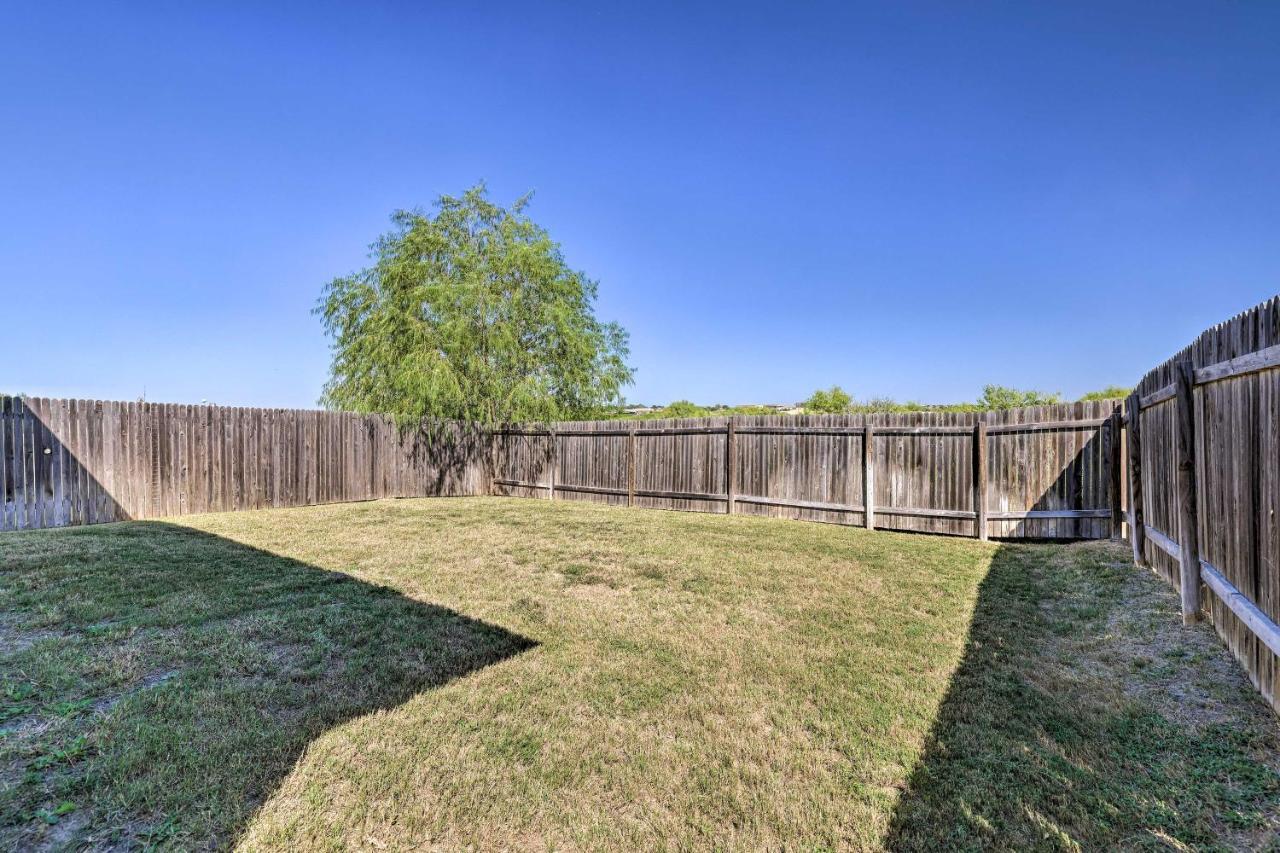 Buda Home With Smart Tv About 19 Mi To Downtown Austin المظهر الخارجي الصورة